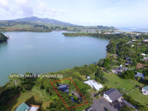 37 Point Street, Raglan, Raglan