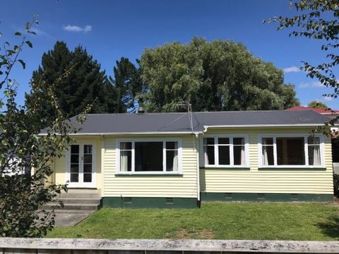 77 Mill Street, Marton