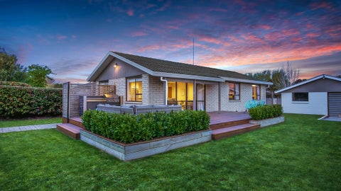 59 Solomon Avenue, Redwood, Christchurch