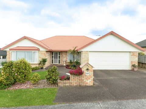84 Rototuna Road, Rototuna, Hamilton