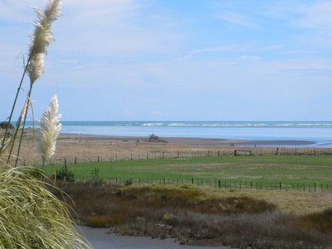 15 Nihinihi Avenue, Raglan, Raglan