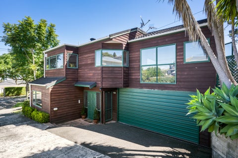 2/63 Athens Road, Onehunga, Auckland
