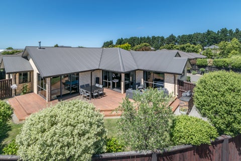 46 Pohutukawa Crescent, Parklands, Christchurch