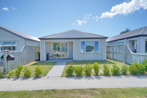 16 Solander Road, Pegasus, Pegasus