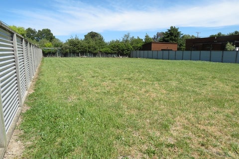 24 Roberts Street, Martinborough