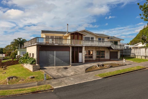 1 Lidcombe Place, Avondale, Auckland