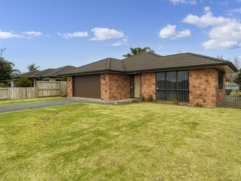 7 Waterside Drive, Pyes Pa, Tauranga