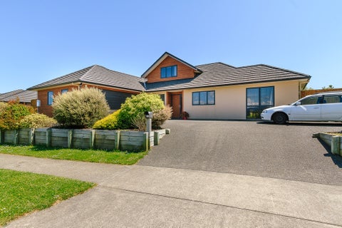 33 Kelso Grove, Kelson, Lower Hutt