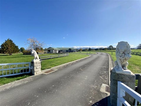 17 Hughes Line, Clareville, Carterton