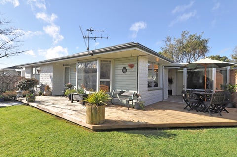 2/96 Perry Street, Papanui, Christchurch