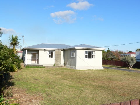 10 Linklater Avenue, Foxton Beach, Foxton