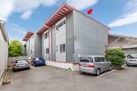 1/3 Kelvin Grove, Te Aro, Wellington
