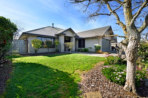 41 Starveall Street, Brightwater