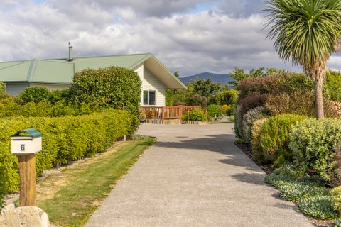6 Danske Close, Carterton