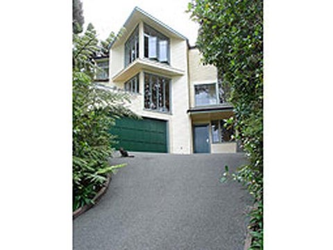 6 Arama Avenue, Titirangi, Auckland
