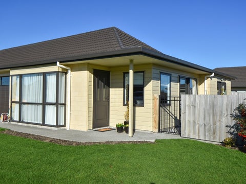 56 Ashmore Park Road, Carterton, Carterton