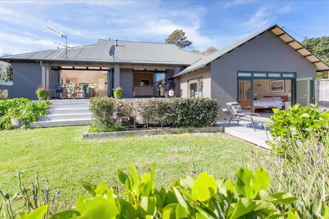 443 Sea View Road, Onetangi, Waiheke Island