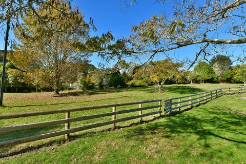1156 Peak Road, Helensville, Helensville