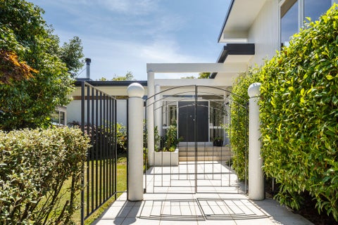23 Surrey Crescent, Hokowhitu, Palmerston North
