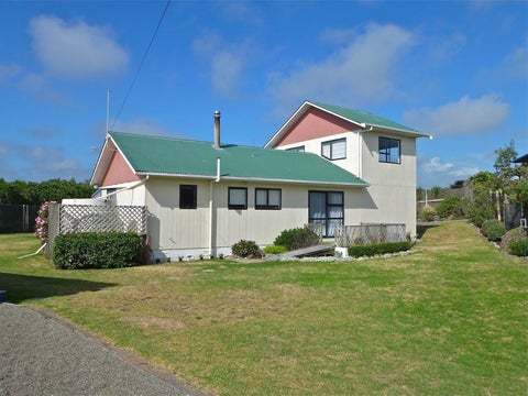 1 Gawler Street, Te Horo Beach