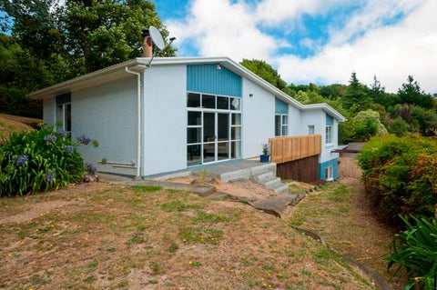 14 Hawthorn Crescent, Stokes Valley, Lower Hutt