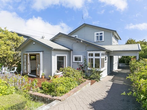 11 Raine Street, Karori, Wellington