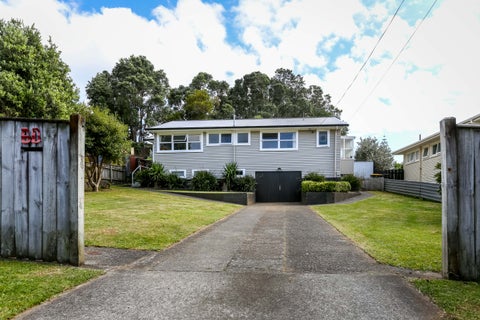 60 Clawton Street, Westown, New Plymouth