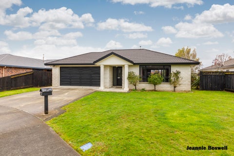 20 Aspen Way, Kelvin Grove, Palmerston North