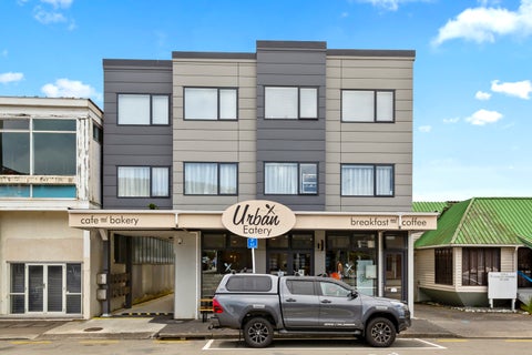 4/232 Main Road, Tawa, Wellington