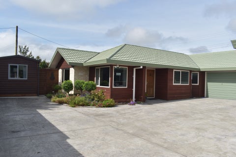 35D William Wong Place, Carterton