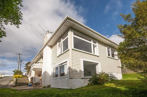 34 Spenmoor Street, Newlands, Wellington