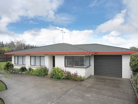 14 Oaklea Avenue, Marton