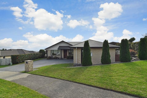 89 Falcon Drive, Welcome Bay, Tauranga