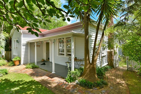 27 Kowhai Street, Helensville, Helensville