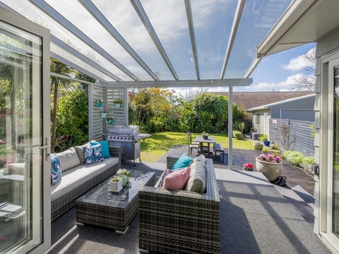 16 Kanawa Street, Waikanae