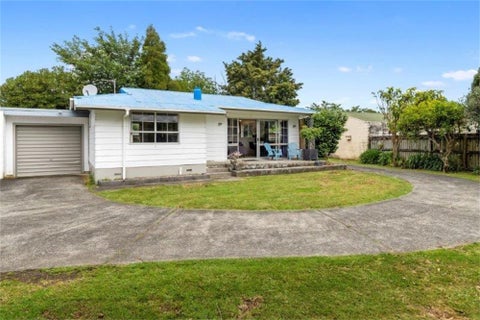 72B Oakfield Crescent, Pukete, Hamilton
