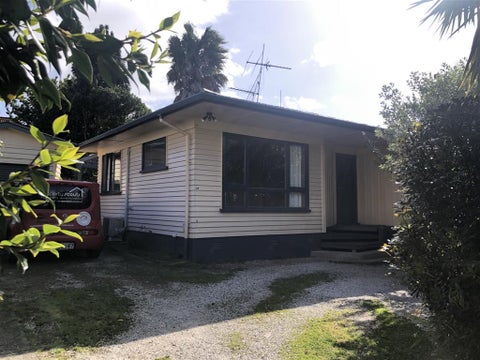 37B Meadowland Street, Matua, Tauranga