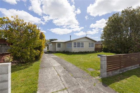 4 Oriwa Street, Waikanae