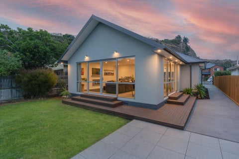 17A Taupata Street, Redcliffs, Christchurch