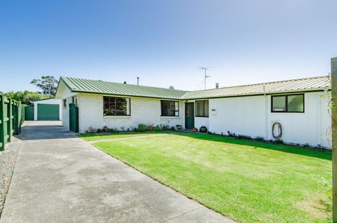 34 Greenaway Road, Waikanae