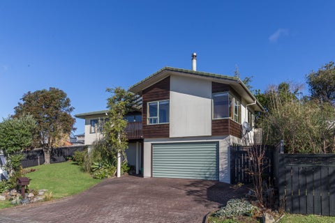 5 Charlotte Street, Stanmore Bay, Whangaparaoa