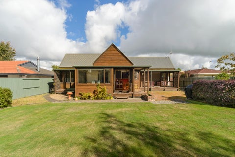 14 Moyne Avenue, Milson, Palmerston North
