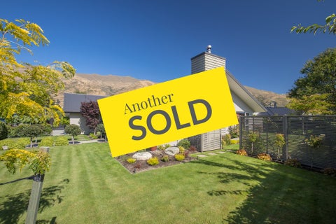28 Kelliher Drive, Wanaka