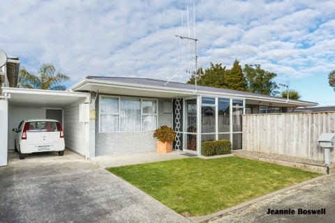 16 Carow Street, Palmerston North, Palmerston North