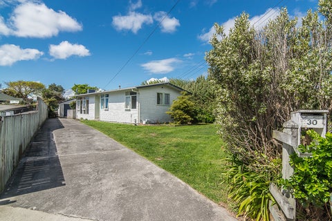 30 Hurley Road, Paraparaumu Beach, Paraparaumu