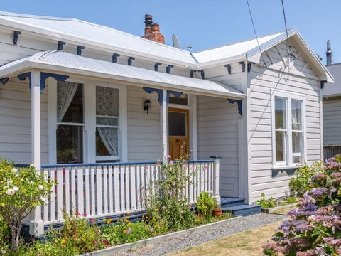 106 Fox Street, Featherston