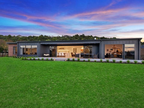 154 Lakes Boulevard, Pyes Pa, Tauranga