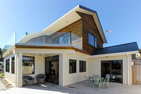 20 Nobs Line, Strandon, New Plymouth