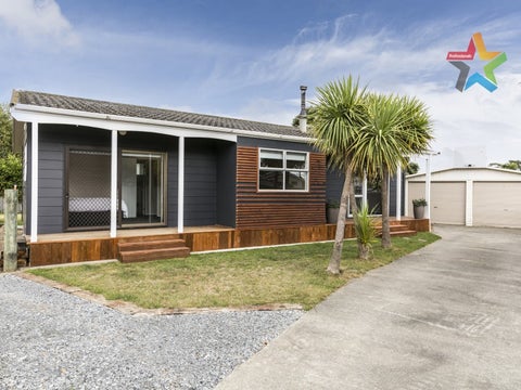 42 Parakai Street, Paraparaumu