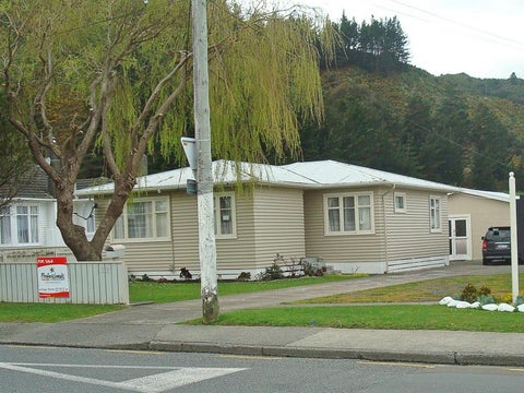 22 Nelson Crescent, Wainuiomata, Lower Hutt